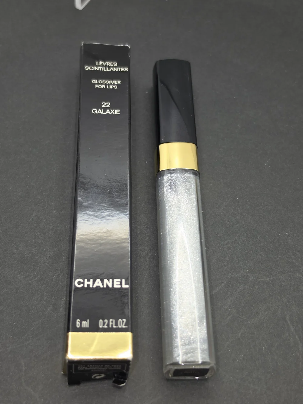 CHANEL Lèvres Scintillantes Glossimer 22 - 